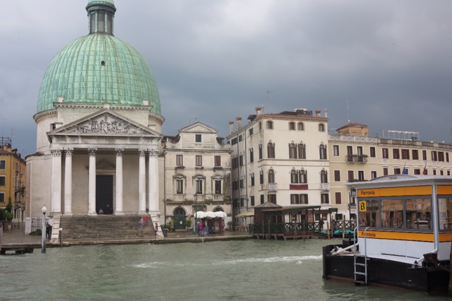 1.1463675468.the-neighborhood