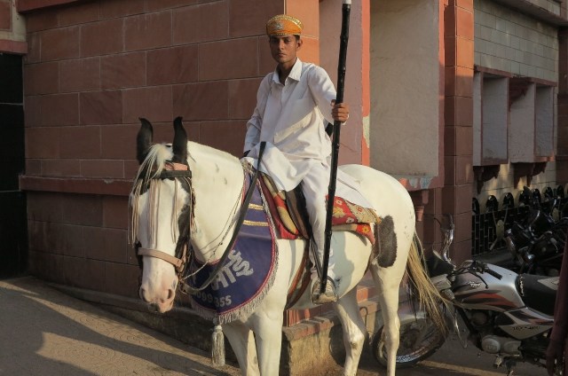 2.1413240595.our-greeters-in-chittor