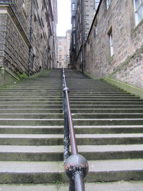 6.1495484715.warriston-close