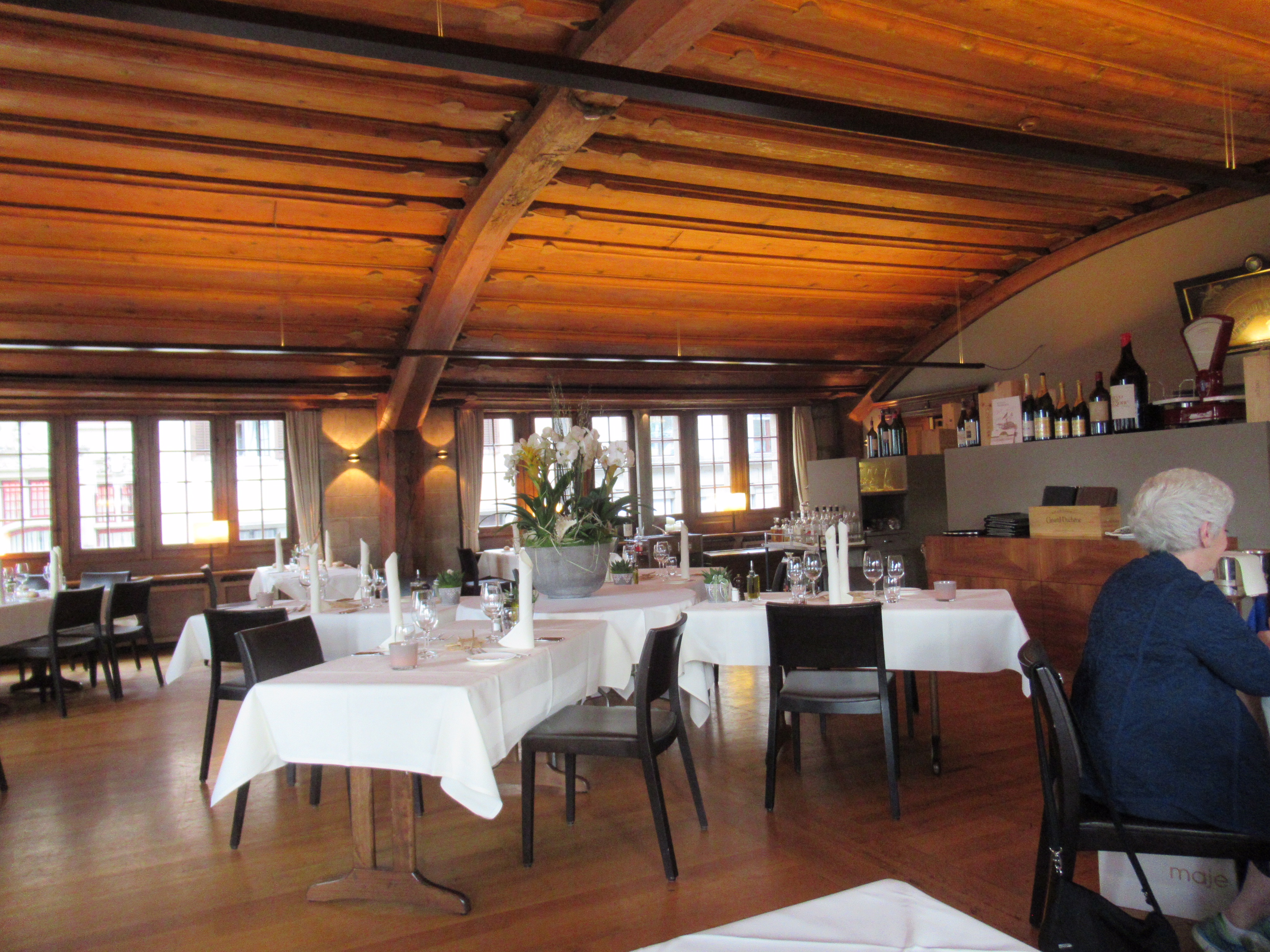 B434F79F-411B-4DC4-9B0D-8A050E737EF6